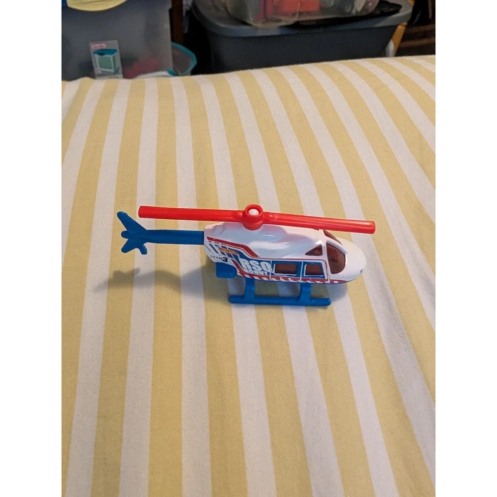 Hot Wheels 2015 HW City Propper Chopper Blue White Diecast Helicopter 52/250